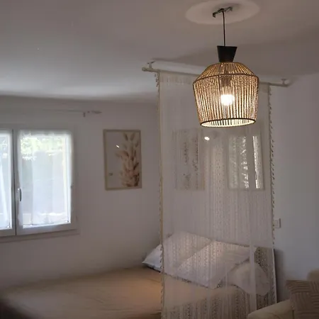 logement privée à 50m de la plage de Miomo Marine du Miomo Esterno foto