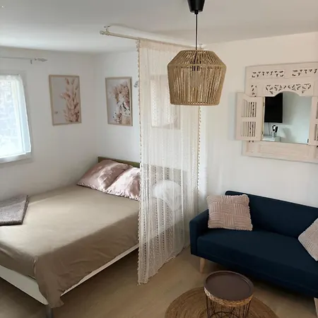 logement privée à 50m de la plage de Miomo Marine du Miomo Esterno foto