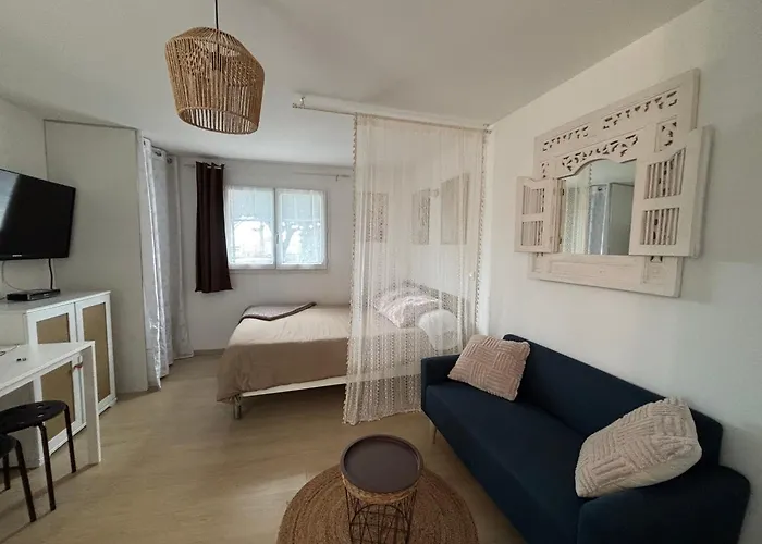 Tiny House A 50M De La Plage De Miomo