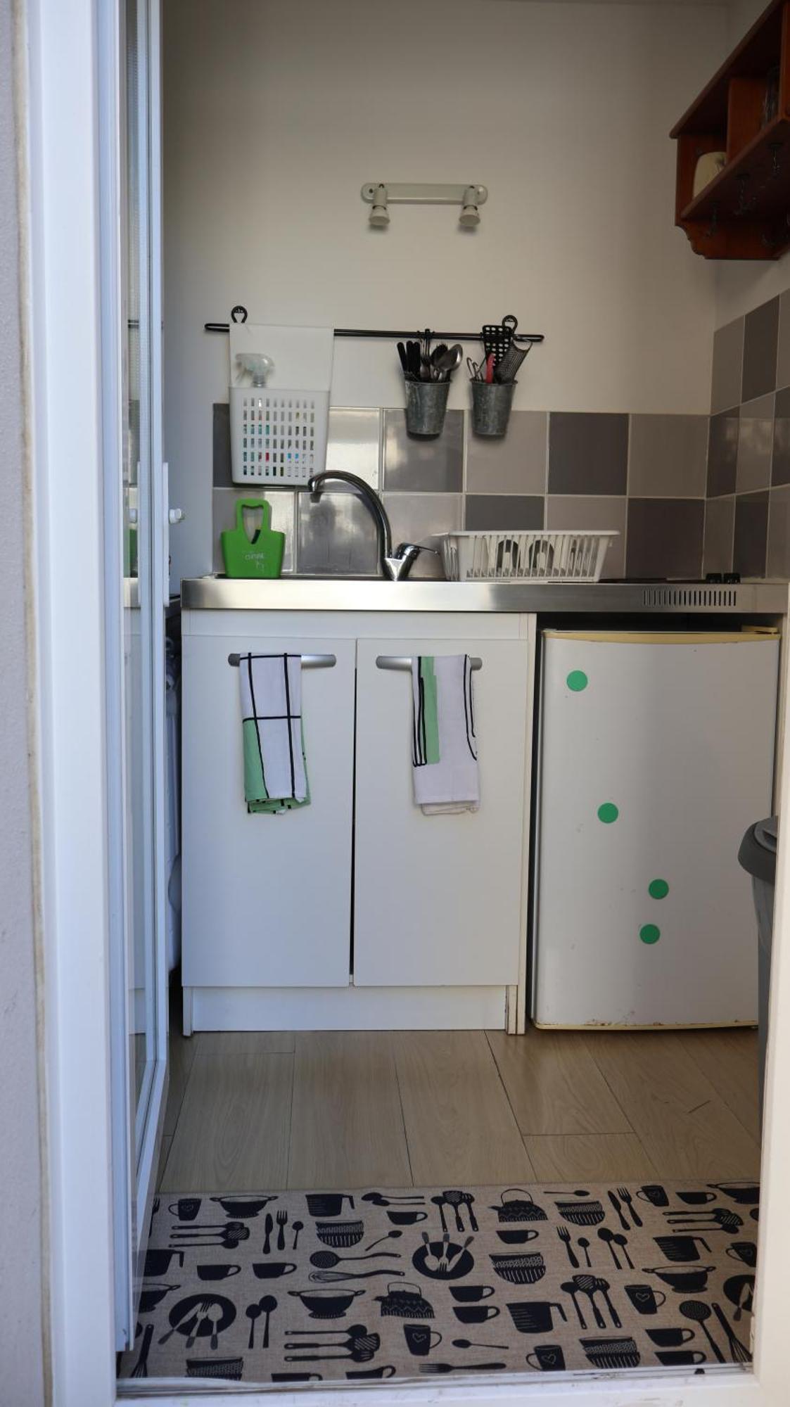 Tiny House A 50m De La De Miomo Apartment *