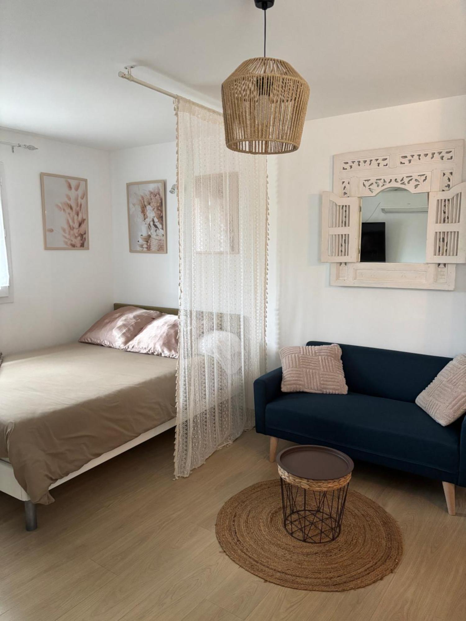 Apartment Tiny House A 50m De La De Miomo Marine du Miomo