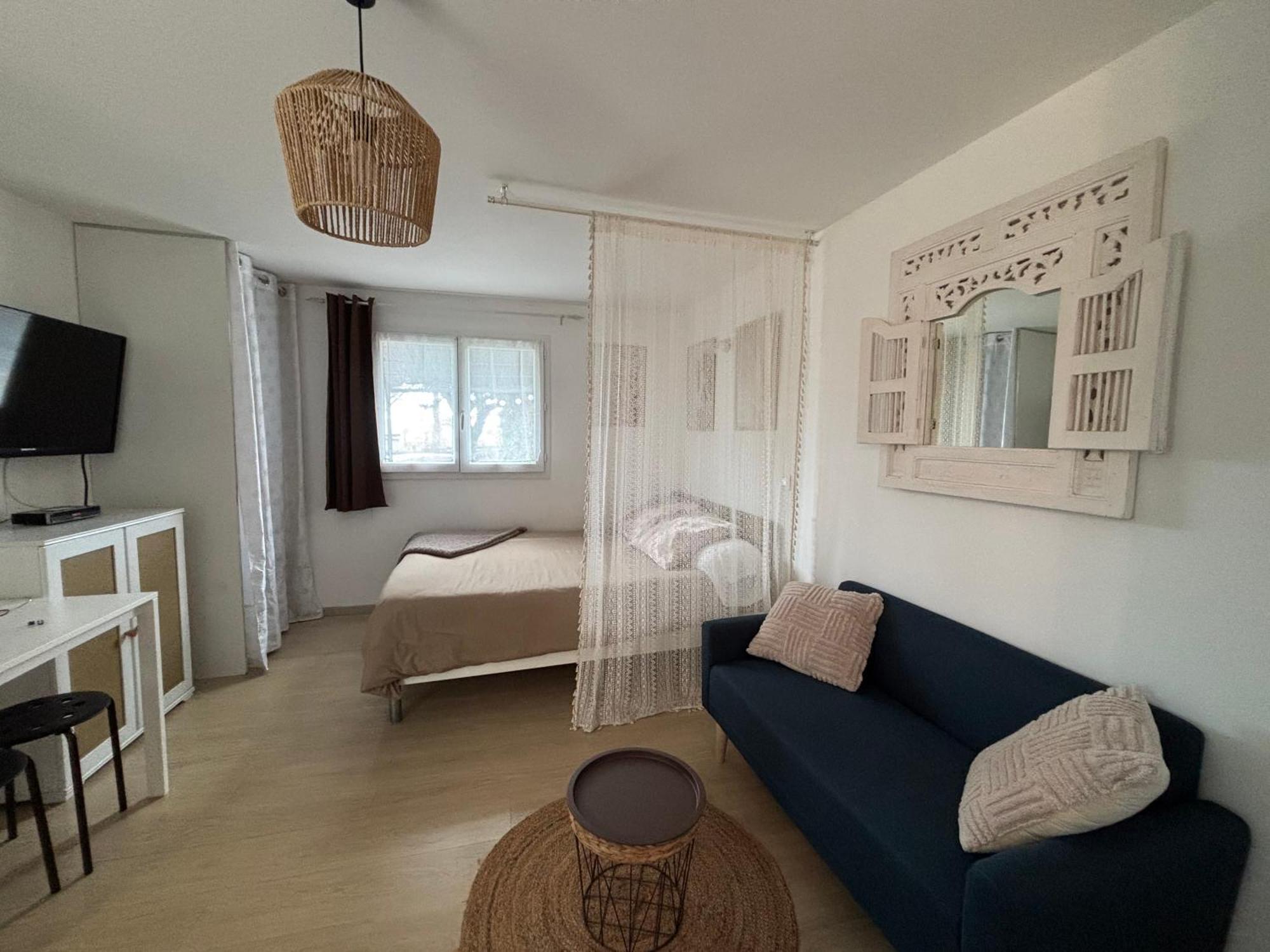 Apartment Tiny House A 50m De La De Miomo Marine du Miomo